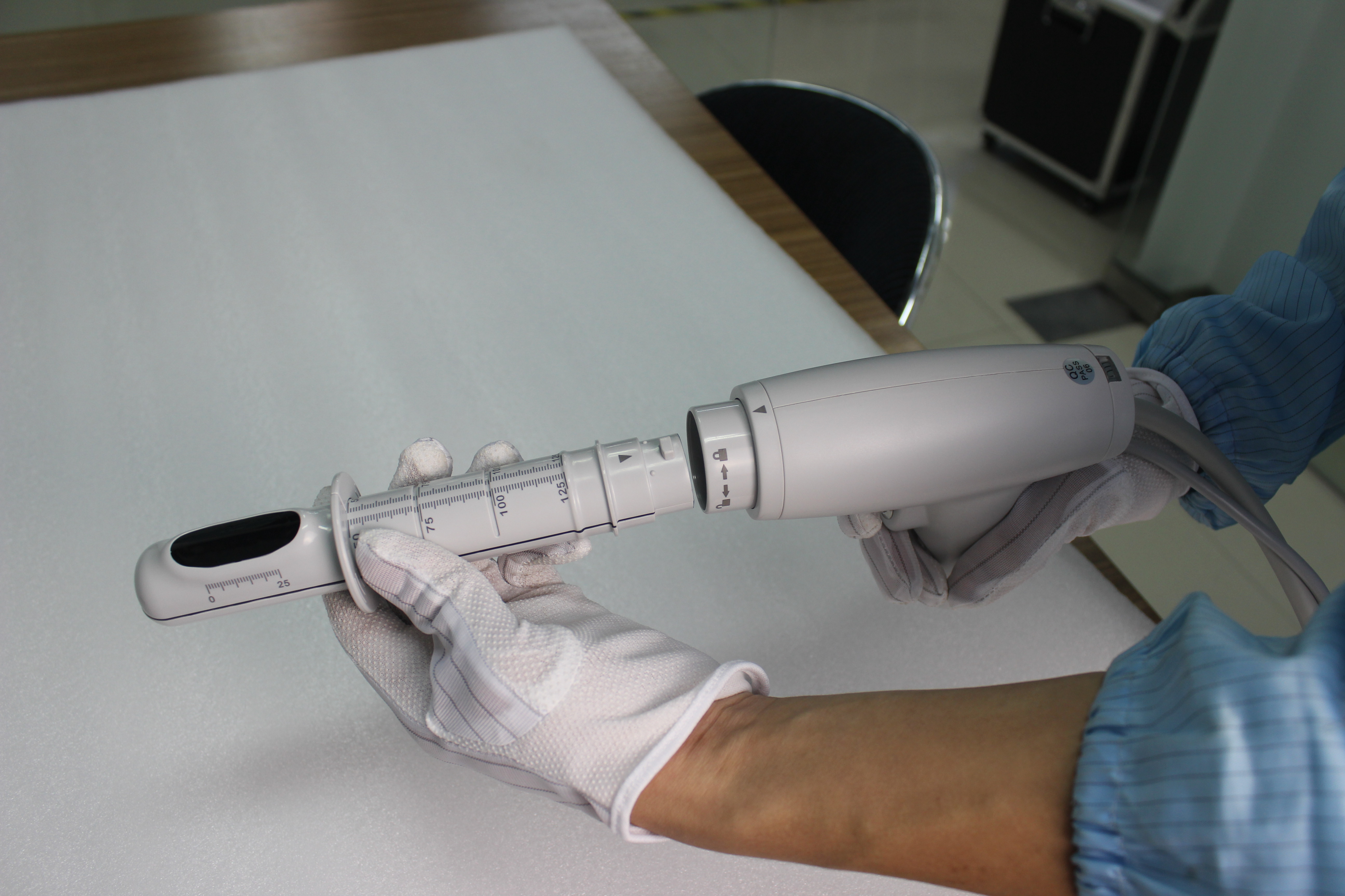 Dispositivo de ajuste vaginal Hifu de 360 ​​grados Precio de la máquina de ajuste vaginal